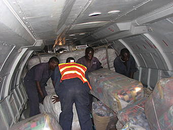 blankets in aircraft