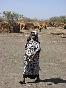 Darfur refugee mother and infant